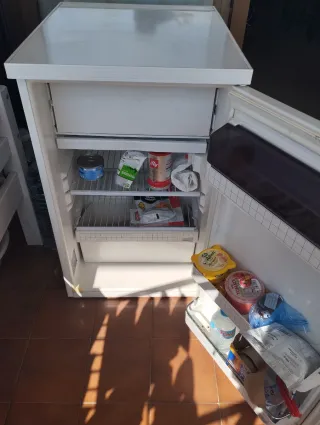Nevera pequeña para oficina