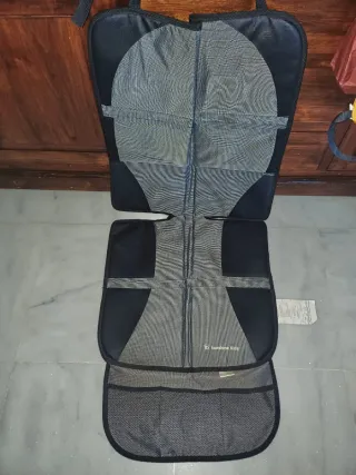 Protector asiento coche roce niño