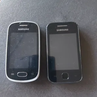 2 Cellulari Samsung Vintage