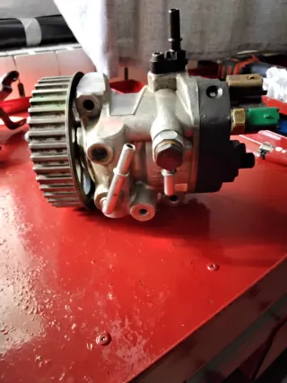 Bomba Gasoil  Renault Kangoo
