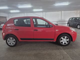 Dacia Sandero 2009