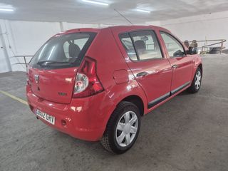 Dacia Sandero 2009