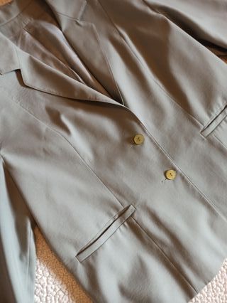 Tailleur Lana Vergine - Elegante e Comodo
