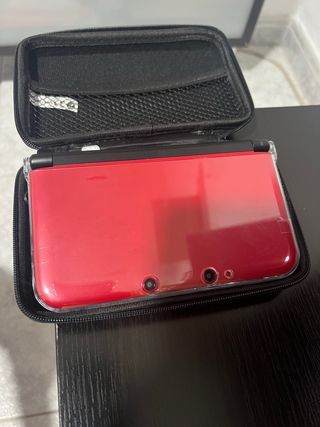 Nintendo 3DS XL Roja