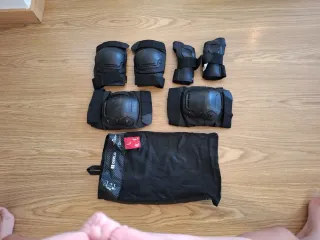 Patines en línea con bolsa y equipo