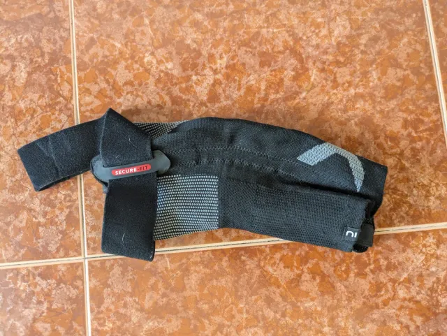 Rodillera R500 con sujeción