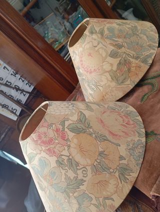 Pantallas de lámpara estilo tulipán