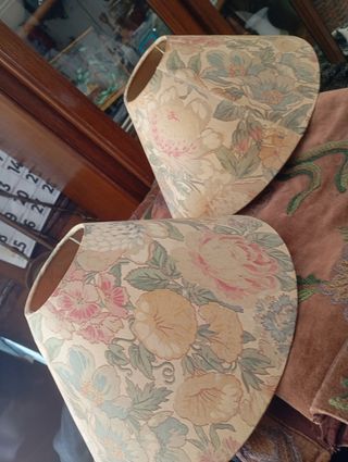 Pantallas de lámpara estilo tulipán