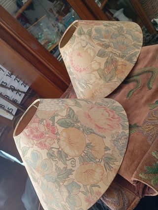 Pantallas de lámpara estilo tulipán