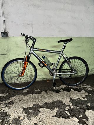 Bicicleta BH Over X 26 Antigua