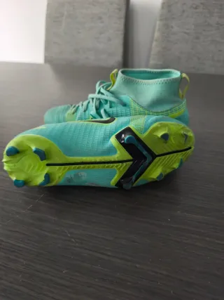 Bambas tacos Nike talla 35