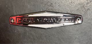 Decals in metallo per serbatoi Harley Davidson.