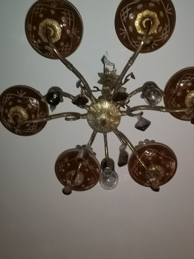 Lámpara de techo antigua de cristal y metal