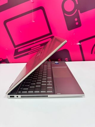Ordenador portátil Tactil Convertible HP Pavilon 14-dw1008n