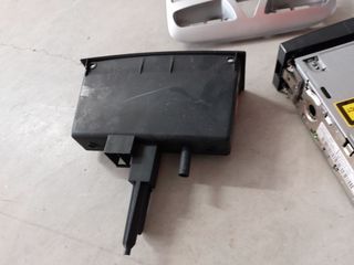 Radio coche, cajón y embellecedor