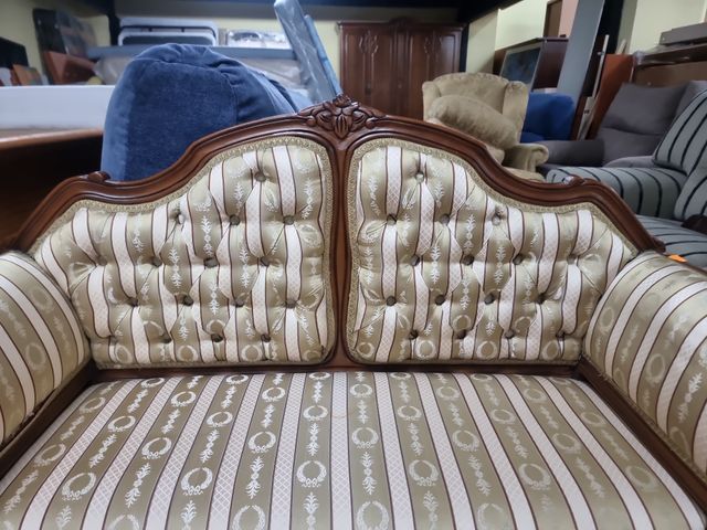 Sofá Isabelino Beige y Marrón