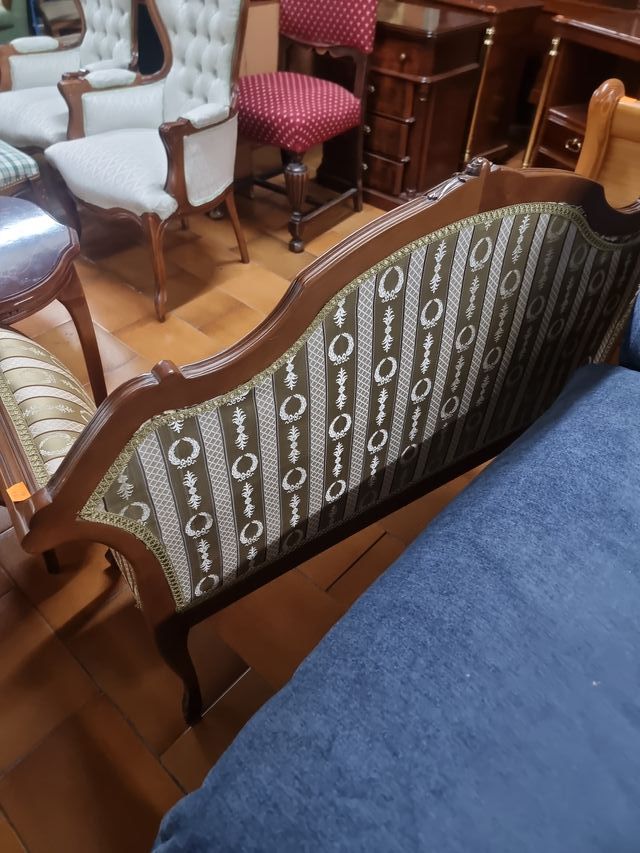 Sofá Isabelino Beige y Marrón