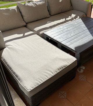 Divano Chaise Longue + Pouf + Tavolo Pallet