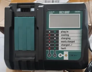 Cargador DC18RF 14.4V-18V