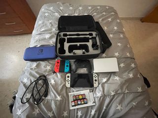 Nintendo Switch OLED
 Completo di accessori