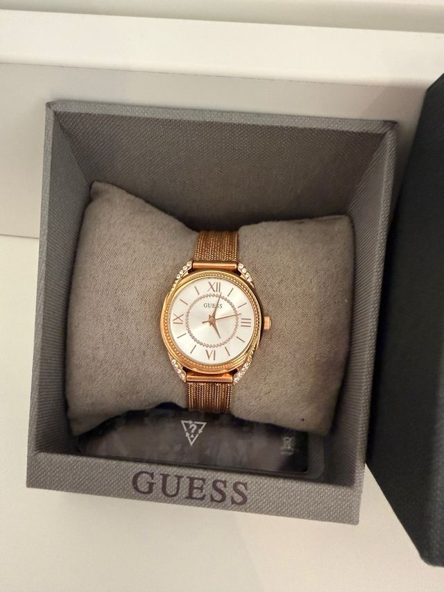 Reloj Guess Oro Rosado Mujer