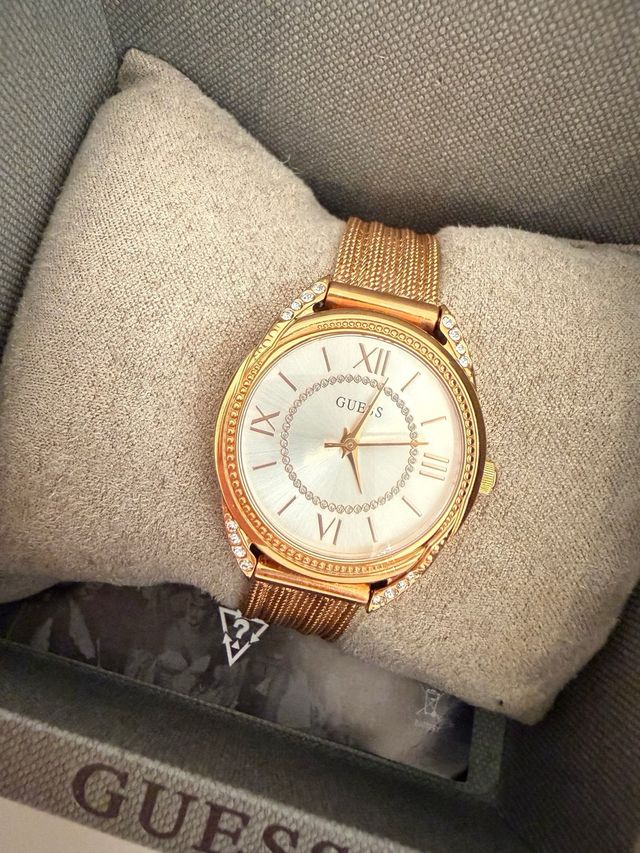 Reloj Guess Oro Rosado Mujer