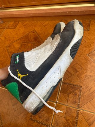 Jordan Max Aura 2 Negro/Blanco