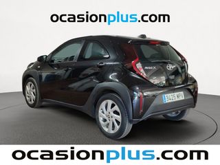 Toyota Aygo X Cross 1.0 VVT-I Play 53 kW (72 CV)