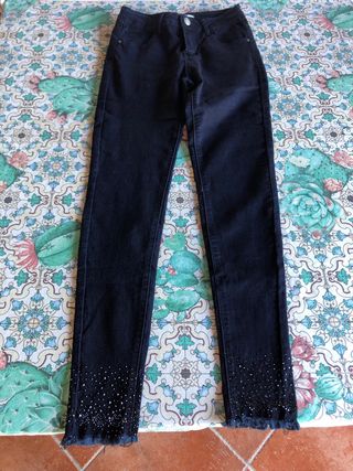 Jeans neri dritti con strass