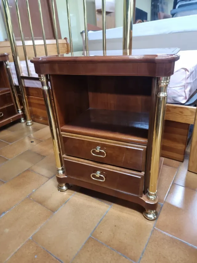 Mesita de noche madera y metal