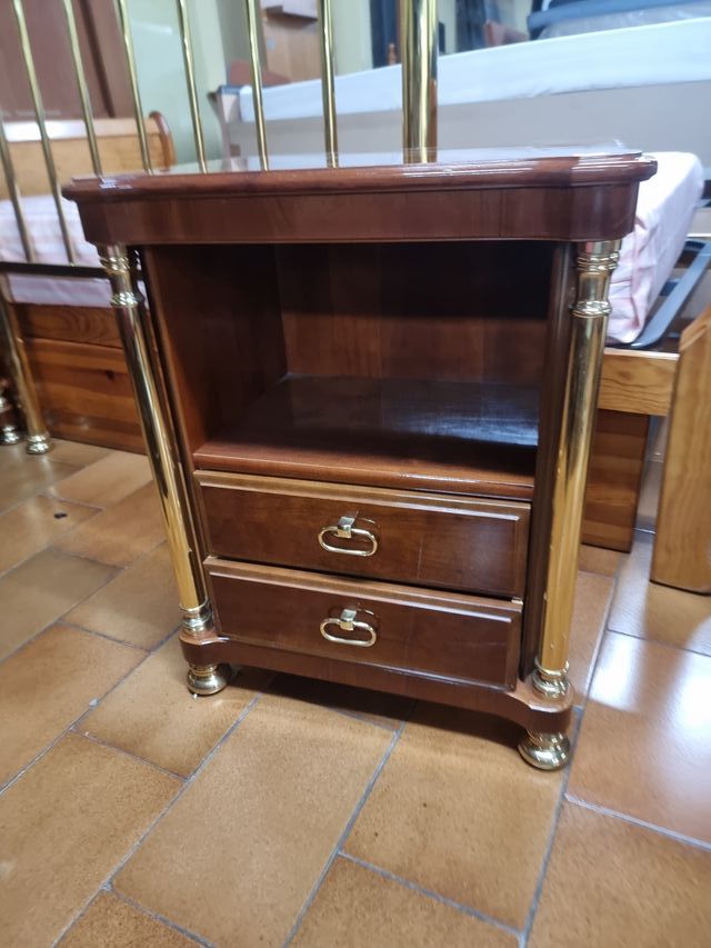 Mesita de noche madera y metal