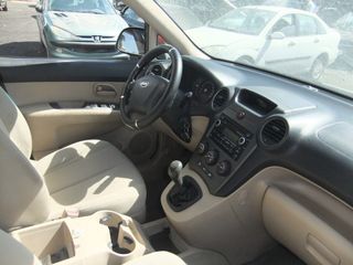 Recambios Kia Carens 2009 2.0 crdi