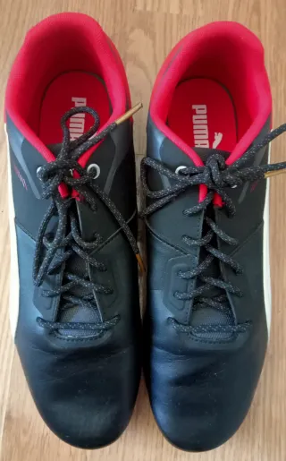 Puma Ferrari n°44 zapatillas cmo nuevas.Precio100€