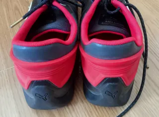 Puma Ferrari n°44 zapatillas cmo nuevas.Precio100€
