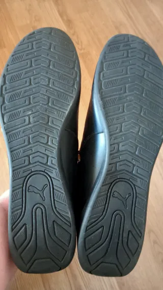 Puma Ferrari n°44 zapatillas cmo nuevas.Precio100€