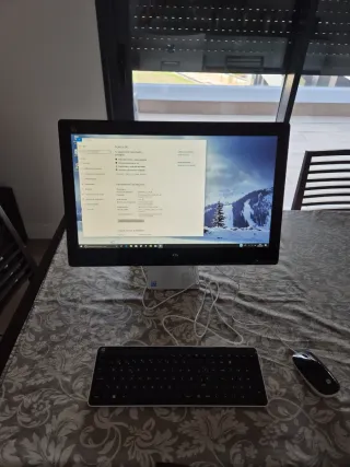 HP Todo en Uno 23" Táctil i3 4GB 1TB