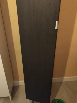 Armario alto negro madera