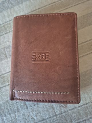 Cartera de piel hombre camel