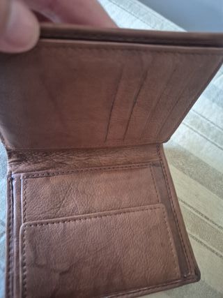 Cartera de piel hombre camel