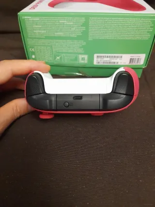 Mando Xbox Series X Rojo