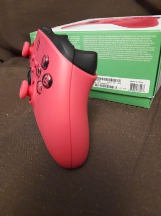 Mando Xbox Series X Rojo