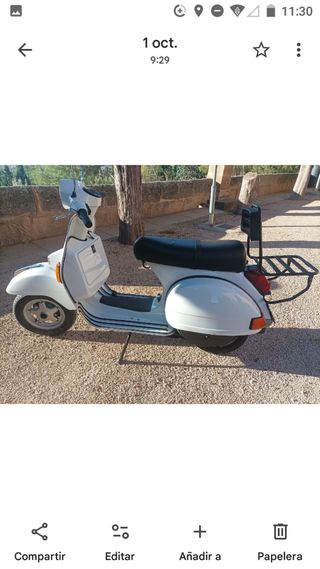 Vespa PX