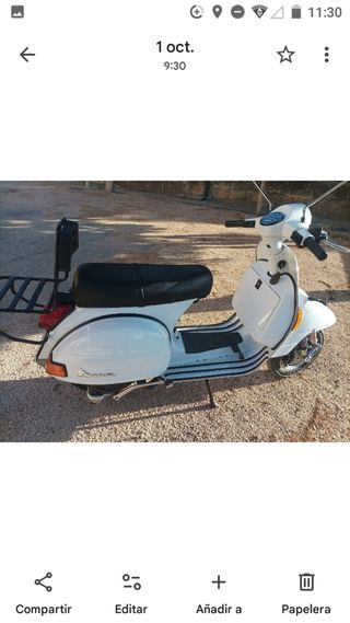 Vespa PX