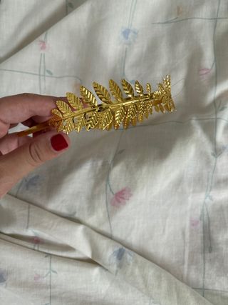 Diadema Hojas Doradas Disfraz