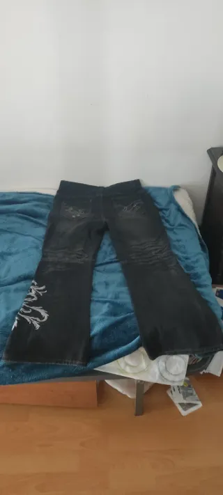 Pantalones Flared Tornado Negros/Grises