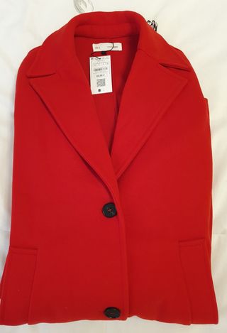 Abrigo mujer Sfera Rojo, sin estrenar