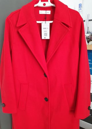 Abrigo mujer Sfera Rojo, sin estrenar