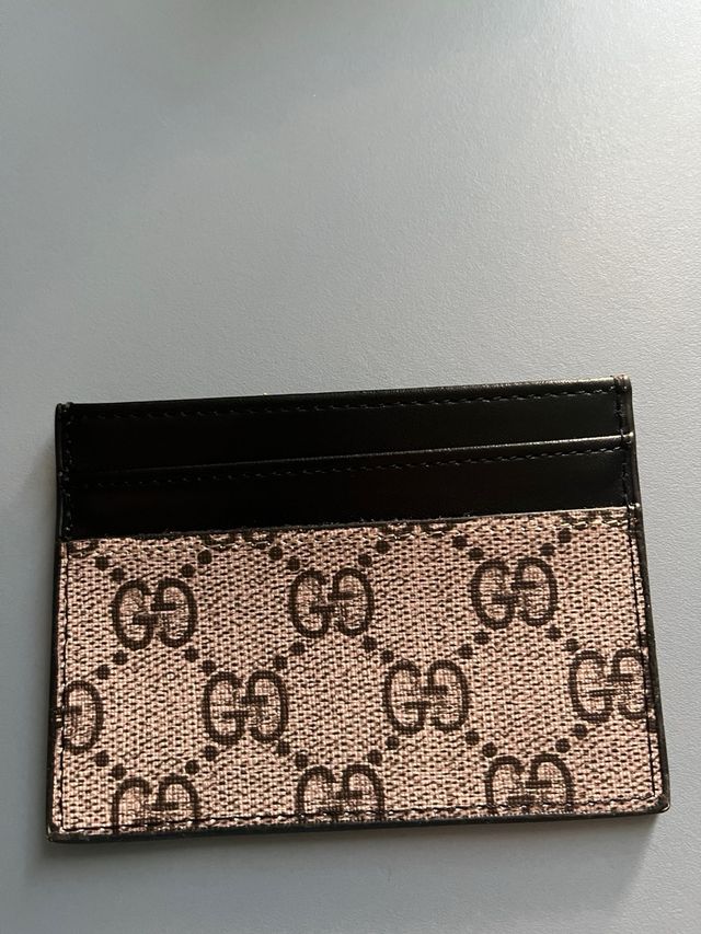 Portacarte Gucci con stampa serpente