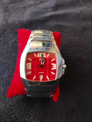 Reloj Lotus Rojo y Plateado