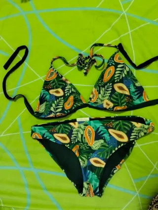 Lote de bañador bikini estampado floral azul